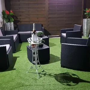 Hébergement de vacances Jardin D'eden, Le Moule